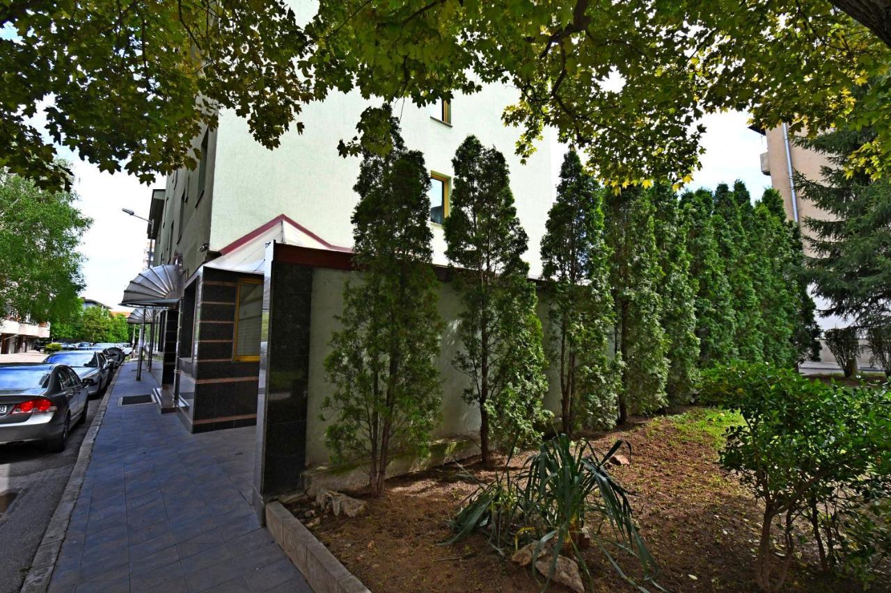 Hotel Rai 2*